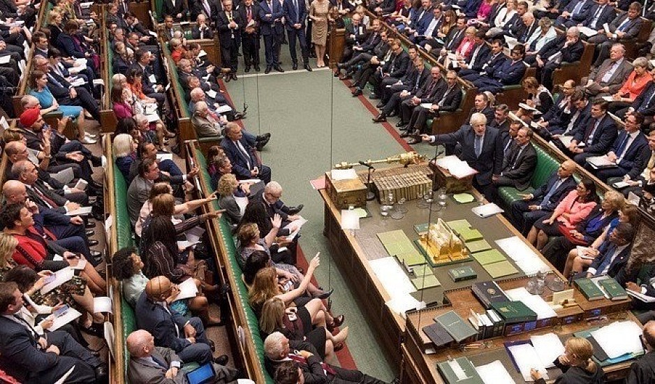 Χάος στη βρετανική Βουλή και νέα ήττα για τον Μπόρις Τζόνσον