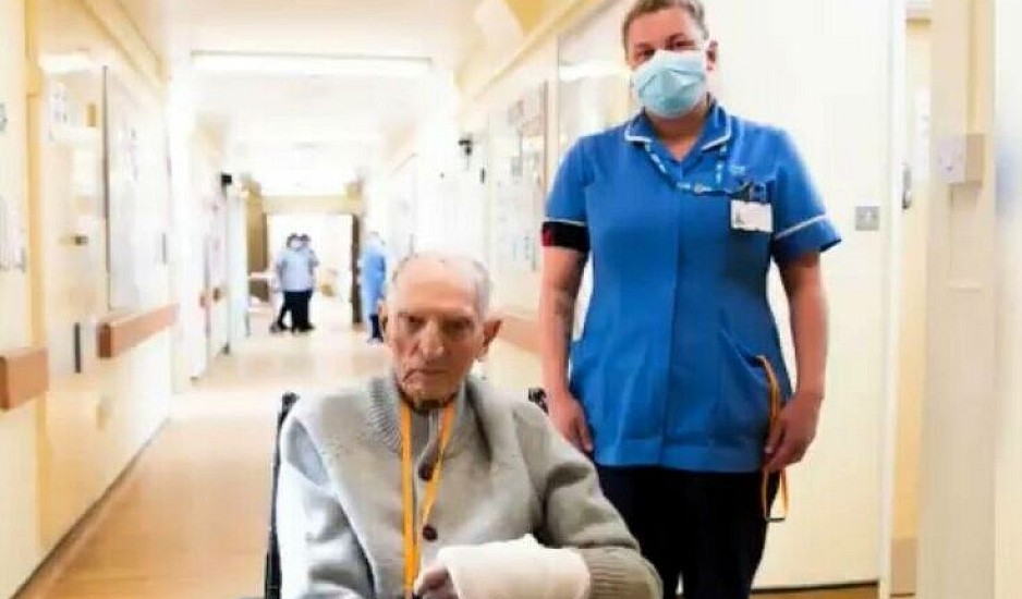 Μεγάλη Βρετανία: 99χρονος που επέζησε από τον Β΄ Παγκόσμιο Πόλεμο, νίκησε και τον κορονοϊό