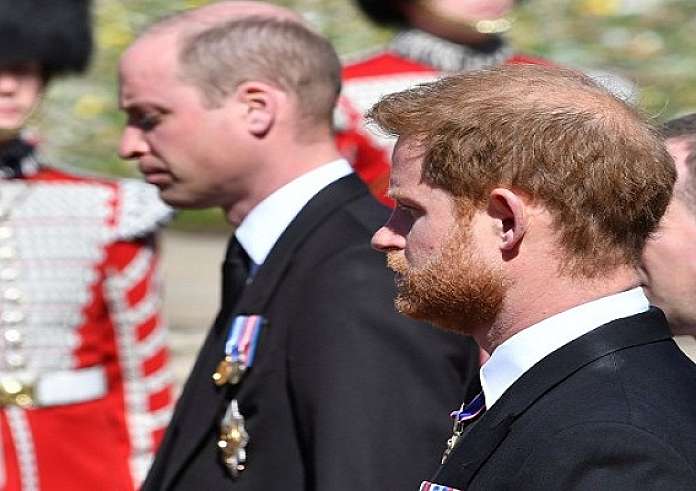 William - Harry: Tι είπαν μεταξύ τους; - Ειδικοί διάβασαν τα χείλη τους