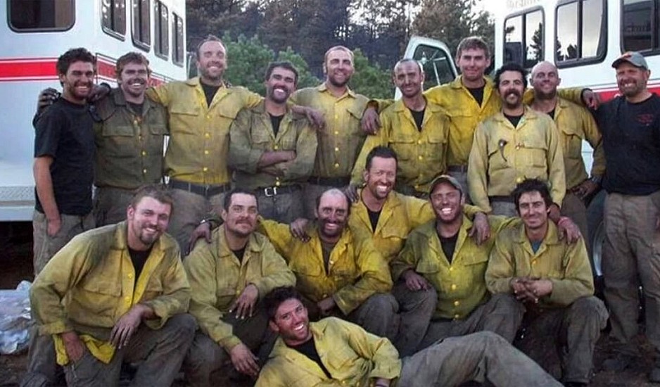 Η ηρωική ιστορία της επίλεκτης ομάδας πυροσβεστών και το σοκαριστικό φινάλε