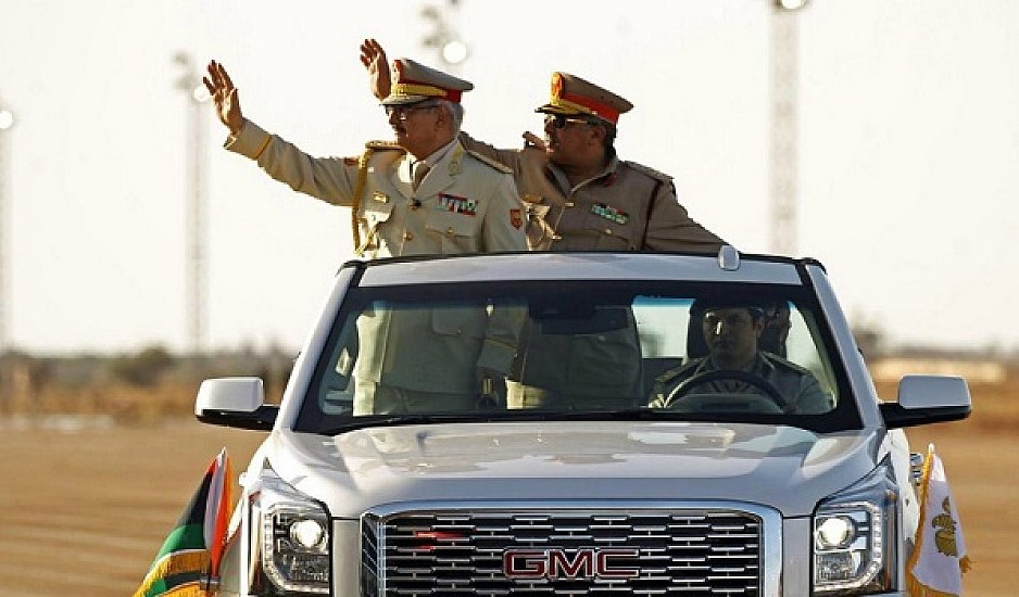 Το μυστηριώδες αυτοκίνητο του Στρατηγού της Λιβύης Χαλίφα Χαφτάρ
