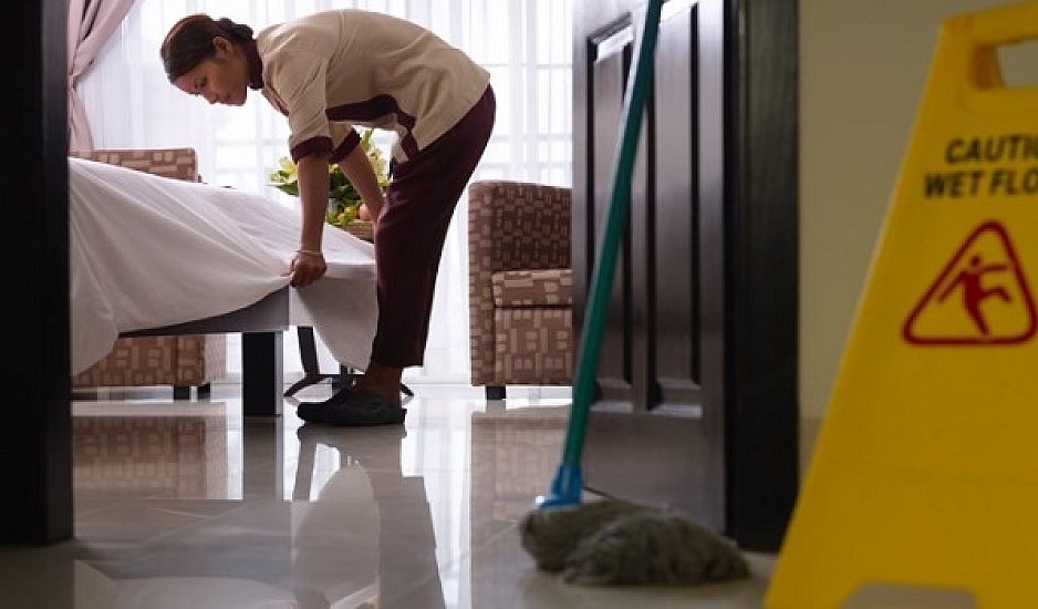 Οι κρυφοί κίνδυνοι υγείας σε ξενοδοχεία και ενοικιαζόμενα δωμάτια