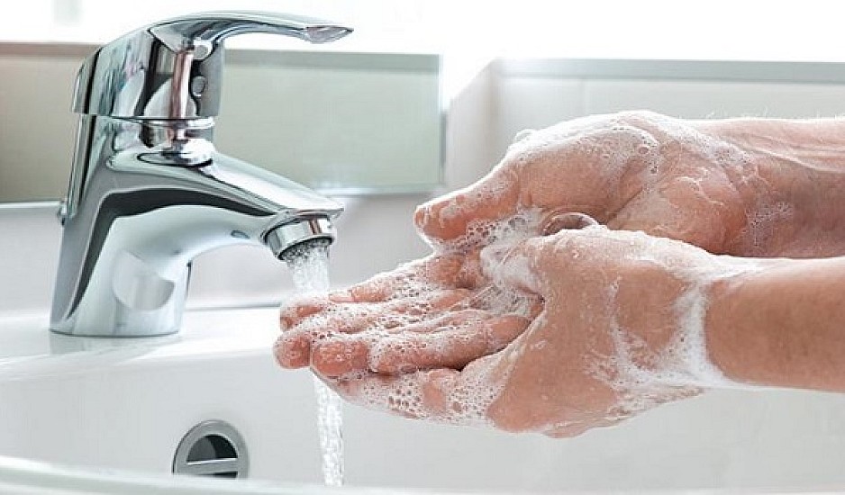Κορονοϊός: Πόσες φορές πρέπει να πλένουμε τα χέρια μας για να μειωθεί ο κίνδυνος λοίμωξης