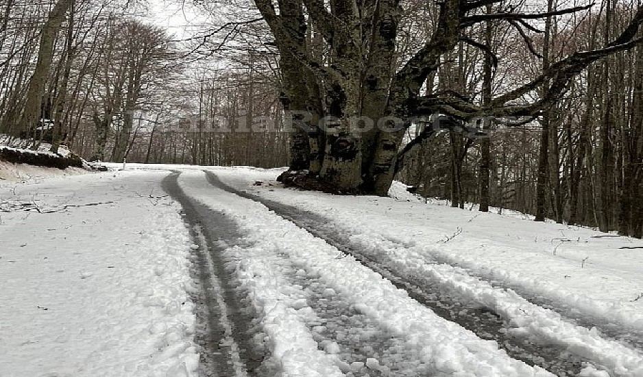 Μέτσοβο: Έπεσε το πρώτο χιόνι του φετινού χειμώνα