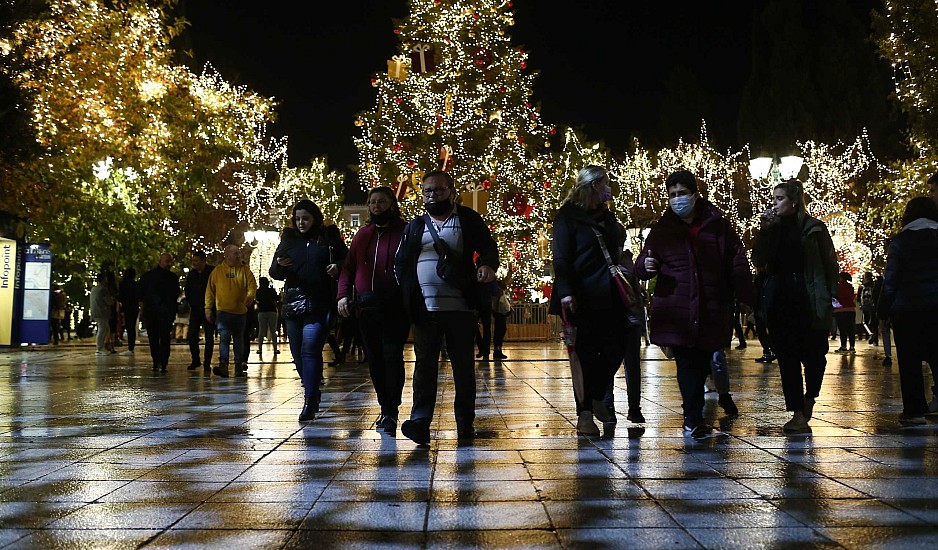Σύνταγμα: Με την Τάμτα η φωταγώγηση του Χριστουγεννιάτικου Δέντρου πρώτη Δεκεμβρίου