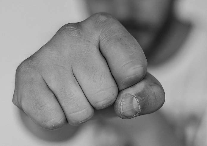 Χαλκίδα: 19χρονη ξυλοκοπήθηκε άγρια από τον πρώην σύντροφό της