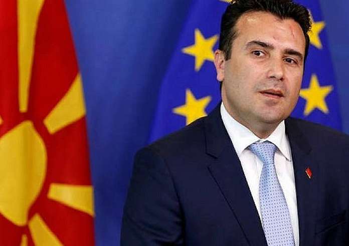 Επιμένει ο Ζάεφ στο Twitter: Αποκαλεί τη χώρα του Μακεδονία