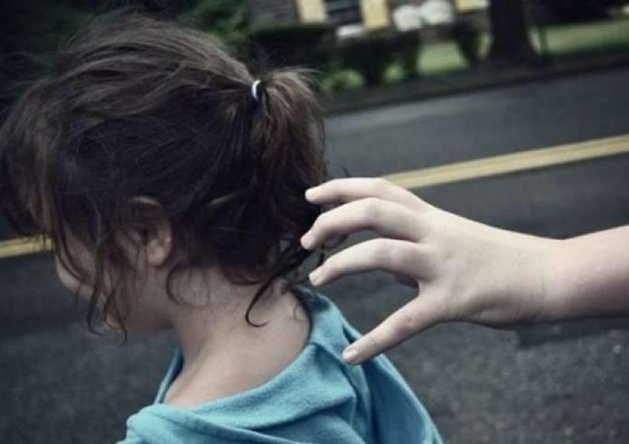 Σεπόλια: Σοκ από απόπειρα αρπαγής 9χρονης – «Με έπιασε και με έσυρε στο δρόμο»
