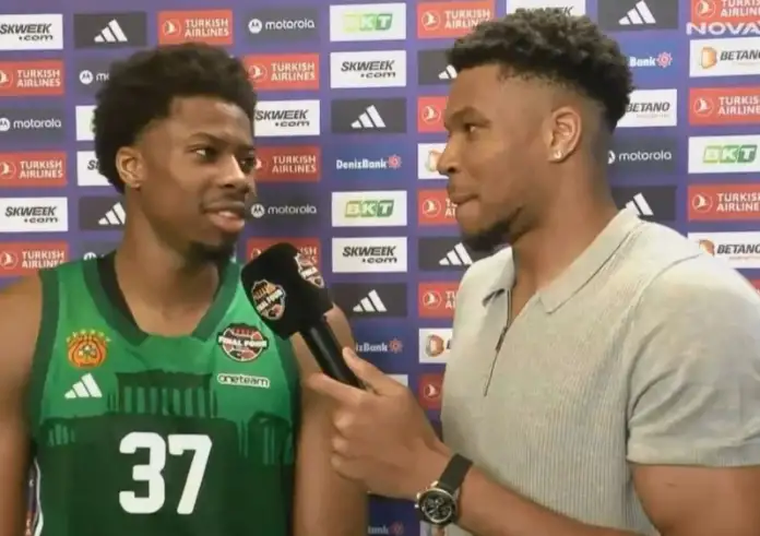 Final Four 2024: Ο Γιάννης Αντετοκούνμπο έγινε ρεπόρτερ και πήρε συνέντευξη από τον Κώστα μετά την πρόκριση του ΠΑΟ