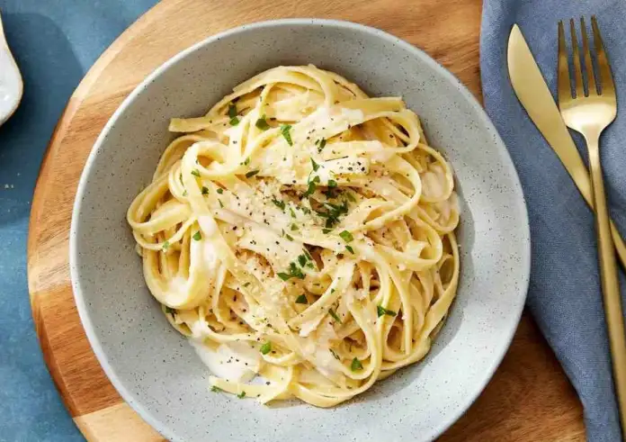 Pasta alfredo - Η πιο νόστιμη μακαρονάδα