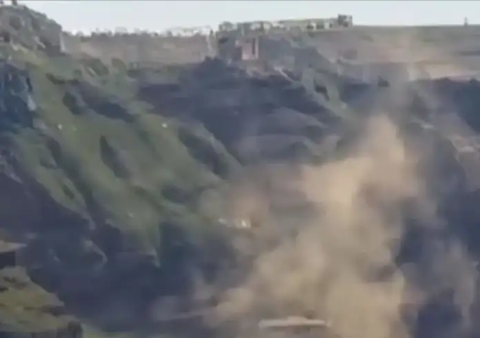 Σαντορίνη: Κατολισθήσεις στο Ημεροβίγλι προκαλούν ανησυχία – Τι λένε οι ειδικοί και ο Δήμος