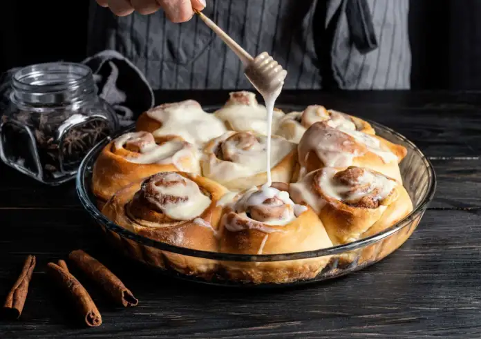 Viral συνταγή από το TikTok: Cinnamon Sugar Toast Rolls