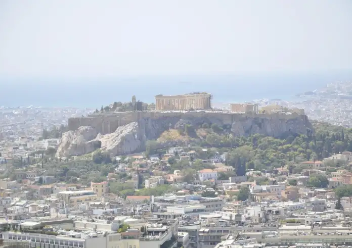 Αθήνα: Ραγδαία άνοδος Κινέζων επενδυτών στην αγορά ακινήτων