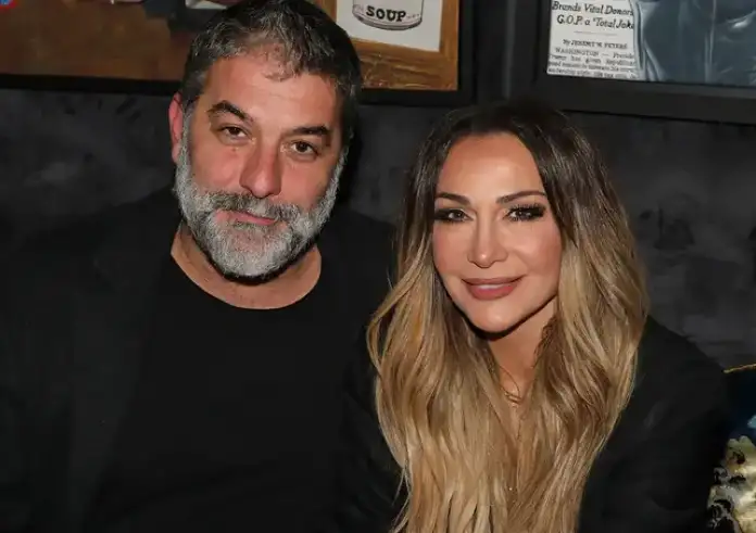 Δέσποινα Βανδή: Η πρώτη δημόσια κίνηση στήριξης στον Βασίλη Μπισμπίκη μετά την καταδίκη του