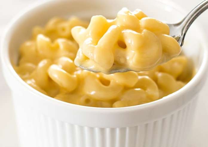 Mac and cheese με ελληνικά τυριά