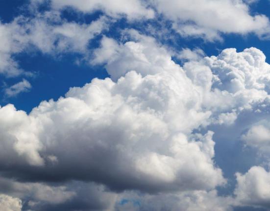 Καιρός: Ηλιοφάνεια και ήπιες θερμοκρασίες στη χώρα – Χωρίς ψυχρή εισβολή και χιόνια τα Χριστούγεννα