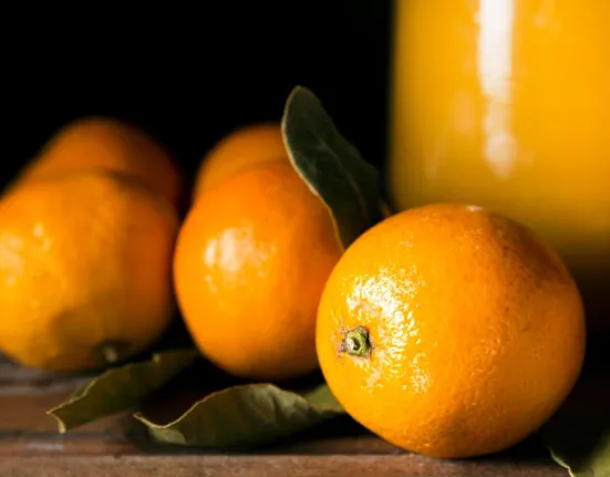 Εσπεριδοειδή: Τα κορυφαία οφέλη για υγεία, ανοσία και δέρμα – Όσα πρέπει να ξέρετε για τον χυμό πορτοκαλιού