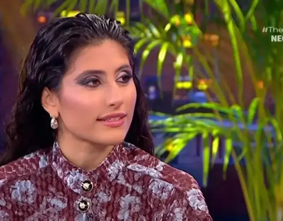 Μαρίνα Σπανού: «Θα ξανάβγαινα στον δρόμο — ένιωθα αμήχανα όταν μου πετούσαν χρήματα»