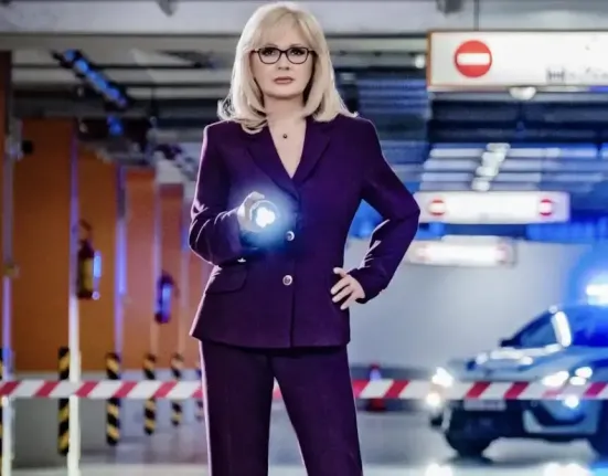 Φως στο Τούνελ: Έκτακτη επιστροφή της Αγγελικής Νικολούλη μέσα στις γιορτές