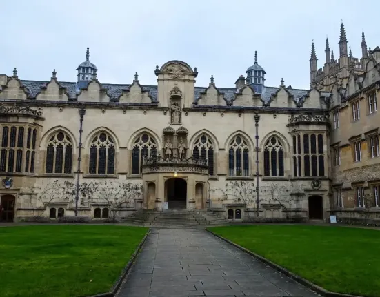 «Rage bait» η λέξη της χρονιάς για το 2025 του Λεξικού της Οξφόρδης