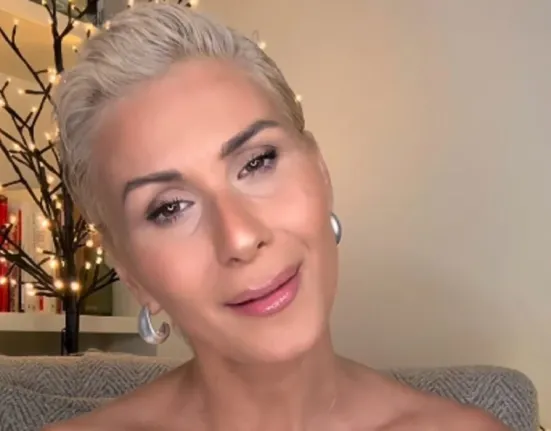 Η Άννα Κανδαράκη μιλά ανοιχτά για τη δεύτερη μάχη της με τον καρκίνο στο αίμα – «Κλείνει ένας δύσκολος κύκλος»