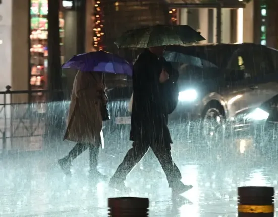 Νέες κυκλοφοριακές δυσκολίες στην Αττική λόγω της κακοκαιρίας Byron – Ποιοι οδικοί άξονες επηρεάζονται