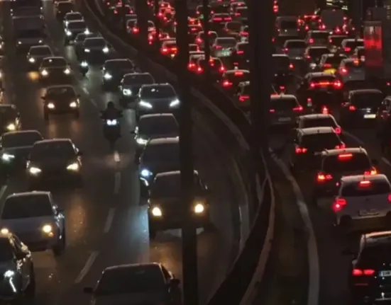 Τεράστια ταλαιπωρία στον Κηφισό: Απροσπέλαστος από Πειραιά έως Κηφισιά