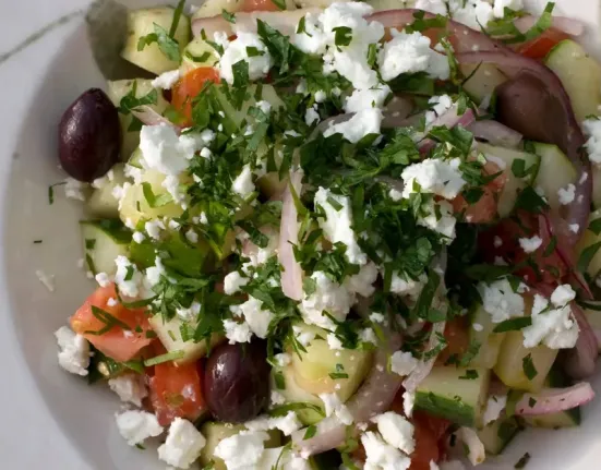 Taste Atlas: Χάσαμε την πρώτη θέση στις «100 καλύτερες κουζίνες του κόσμου» – Ποια χώρα μας πέρασε