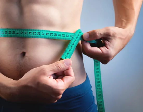 Έχασε 95 κιλά σε 12 μήνες χωρίς ενέσεις και χειρουργεία: Ο 31χρονος που «νίκησε» τη ζυγαριά