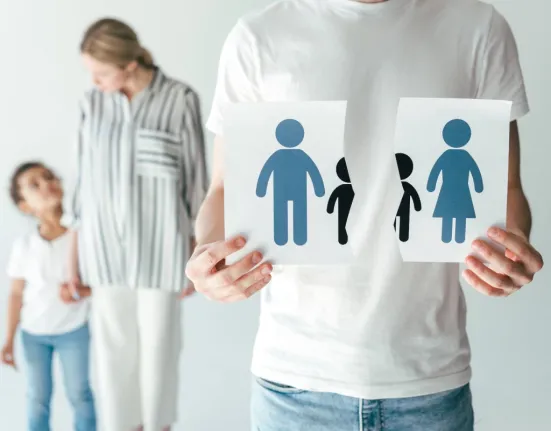 Βόμβα από τους δικηγόρους: Ζητούν την άμεση κατάργηση της συνεπιμέλειας – Δημιουργεί σύγχυση και ανασφάλεια δικαίου