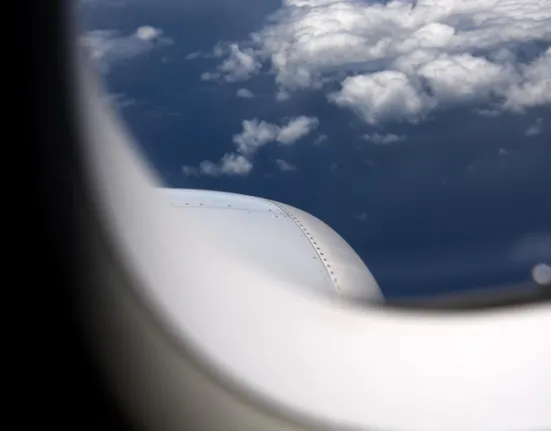 Γιατί οι πτήσεις γίνονται όλο και πιο «ταραγμένες»: Η κλιματική αλλαγή φέρνει αναταράξεις-θρίλερ