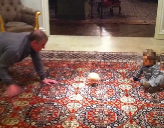 Μυστήριο γύρω από τις νέες φωτογραφίες του πρίγκιπα Άντριου