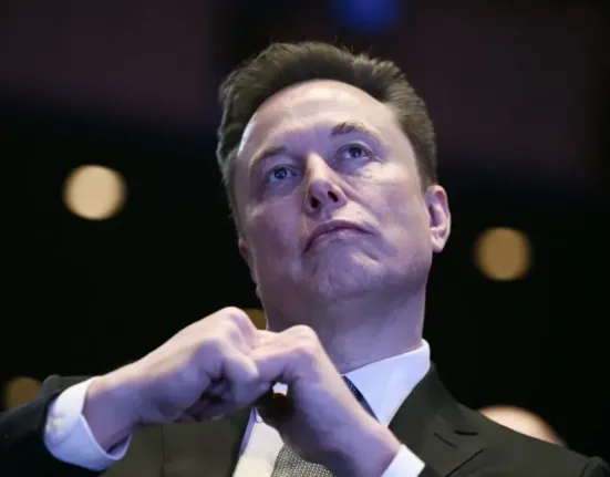 Elon Musk: Η ανάρτηση-σοκ που «λύγισε» το Διαδίκτυο – «Τα λεφτά δεν αγοράζουν την ευτυχία»