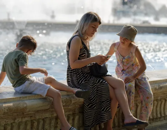 Κανόνας 5:1: Το μυστικό των ειδικών για να σταματήσουν οι φωνές και τα πείσματα στο σπίτι