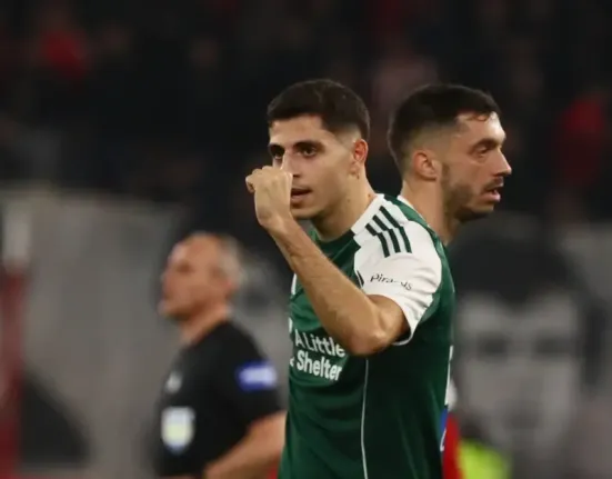 Super League: Μάχη επιβίωσης για την τετράδα – Το «πρόγραμμα-φωτιά» για Παναθηναϊκό και Λεβαδειακό