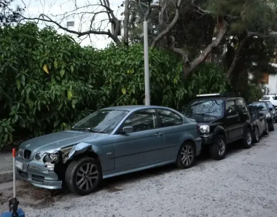 Κολωνάκι: Ποινή φυλάκισης 20 μηνών στην τραγουδίστρια για το ατύχημα με τα 5 οχήματα