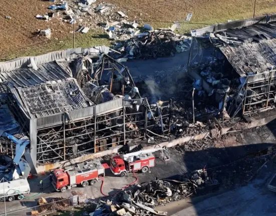 Τραγωδία «Βιολάντα»: Αιφνιδιαστική έφοδος της Εισαγγελίας στα σπίτια του ιδιοκτήτη και του τεχνικού ασφαλείας