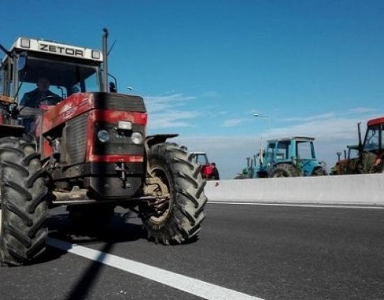 Μπλόκα αγροτών: Χριστούγεννα χωρίς αποκλεισμούς σε Ευζώνους και Νίκη – Τι αποφασίστηκε για Προμαχώνα