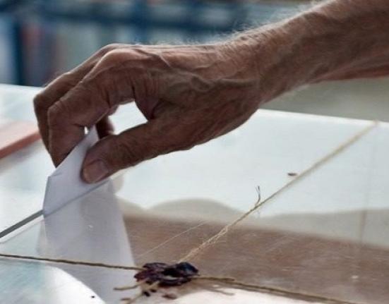 Δημοσκόπηση MRB: Σταθερό προβάδισμα της ΝΔ – Πώς διαμορφώνεται ο πολιτικός χάρτης