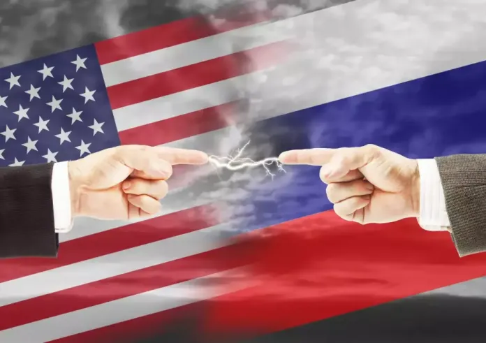 ΗΠΑ: Αυστηρή προειδοποίηση στην αυστριακή τράπεζα Raiffeisen για τις συναλλαγές της με τη Ρωσία