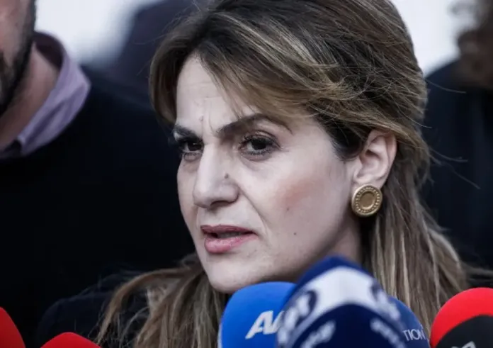 Δίκη της Πισπιρίγκου: Για ποιο λόγο νομίζετε ότι ήρθα εδώ; Να υπερασπιστώ την κατηγορούμενη;, είπε εκνευρισμένη η ιατροδικαστής