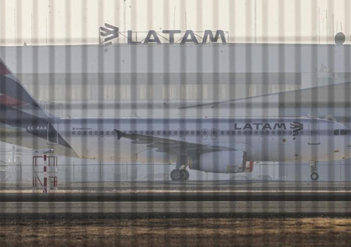 Τουλάχιστον 50 τραυματίες σε Boeing της LATAM μετά από σοβαρές αναταράξεις