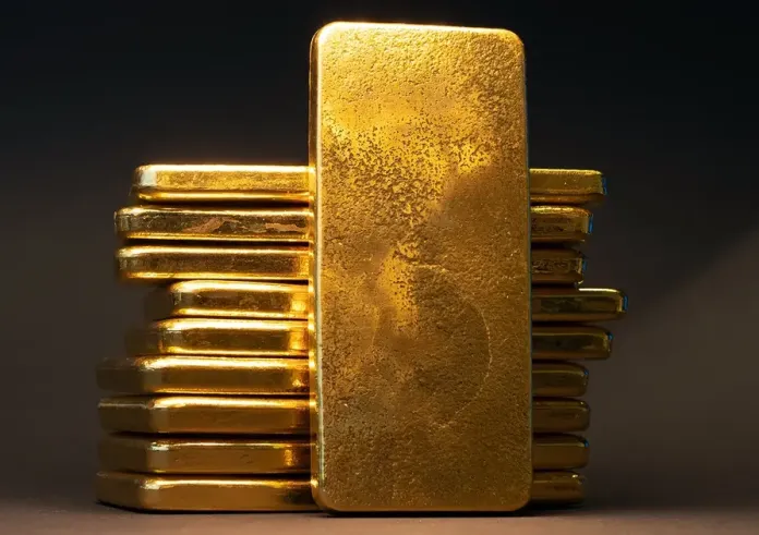 Νέο ιστορικό ρεκόρ για τον χρυσό, ξεπέραασε τα 2.200 δολάρια η ουγγιά
