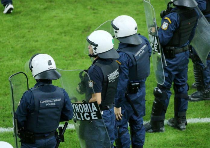 Δέκα συλλήψεις πριν τους αγώνες του ΠΑΟΚ και του Ολυμπιακού