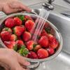 Φράουλες: Ο σίγουρος τρόπος για να απομακρύνετε τα φυτοφάρμακα