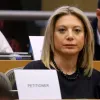 Καρυστιανού: Πρέπει να παίρνω ένα ηρεμιστικό πριν ακούσω τον κ. Μητσοτάκη να μιλά για τα Τέμπη
