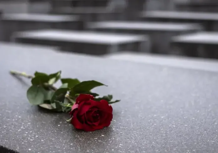 Ημέρα Μνήμης των Θυμάτων του Ολοκαυτώματος 27 Ιανουαρίου – ΥΠΕΞ: Φόρος τιμής στα θύματα της ναζιστικής θηριωδίας