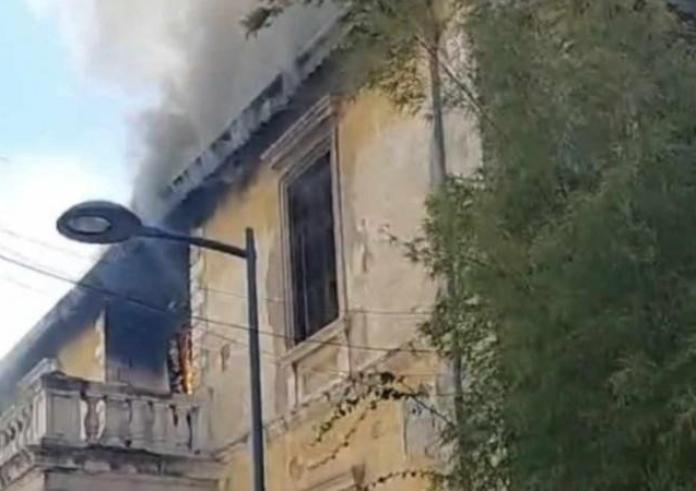 Κύπρος - Λεμεσός: Ολοκληρωτική καταστροφή αρχοντικού που τυλίχθηκε στις φλόγες
