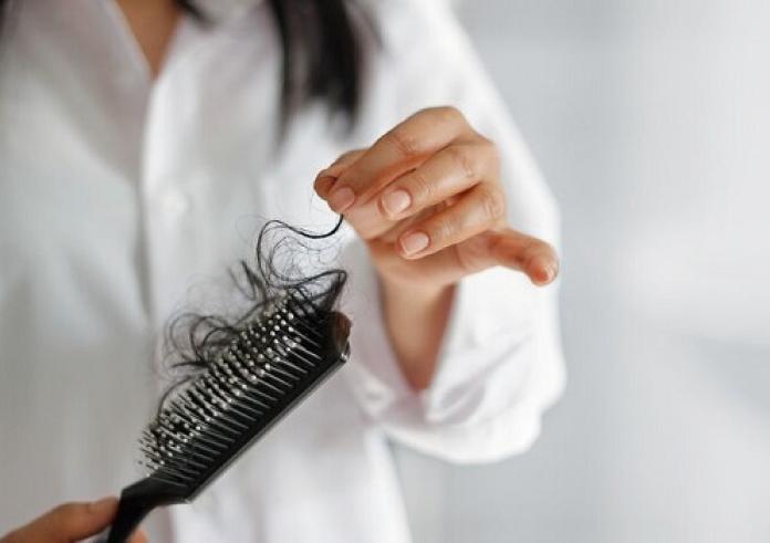 Φταίει ο θυρεοειδής για την απώλεια μαλλιών;