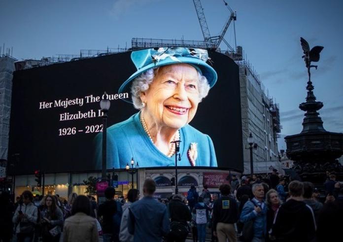 Βασίλισσα Ελισάβετ: Ο Guardian αποκαλύπτει πότε πέθανε πραγματικά - Το παρασκήνιο